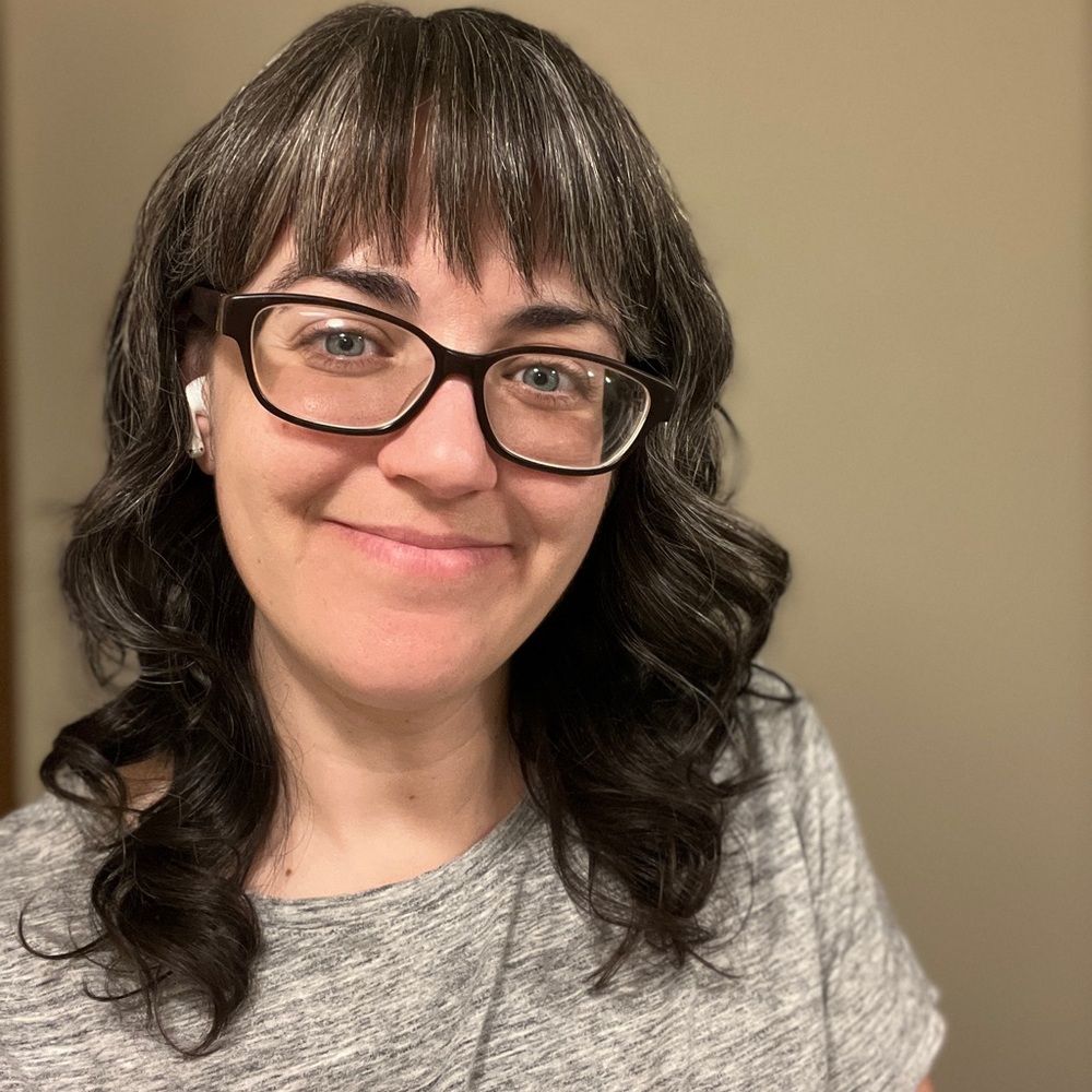 Meet your Posher, Liz